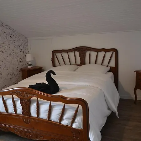 La Commanderie Secteur Calme Et Familial Appartement
